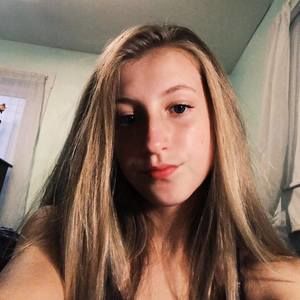 Meet your Posher, Carly